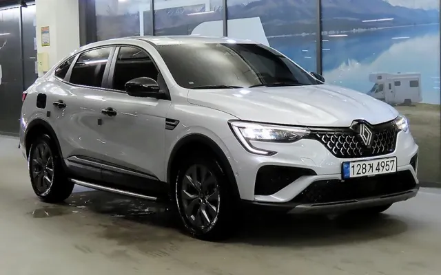 르노아르카나 중고차 아르카나 1.6 GTe 아이코닉 매물 사진 2 - 2025/01 18,546km